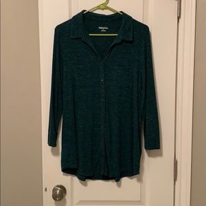 Button up with collar - light sweater material